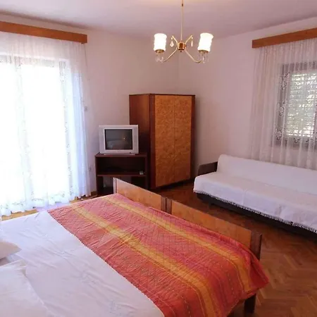 Guest house Tonica *
