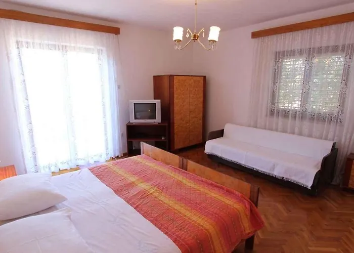Guest house Tonica 3*